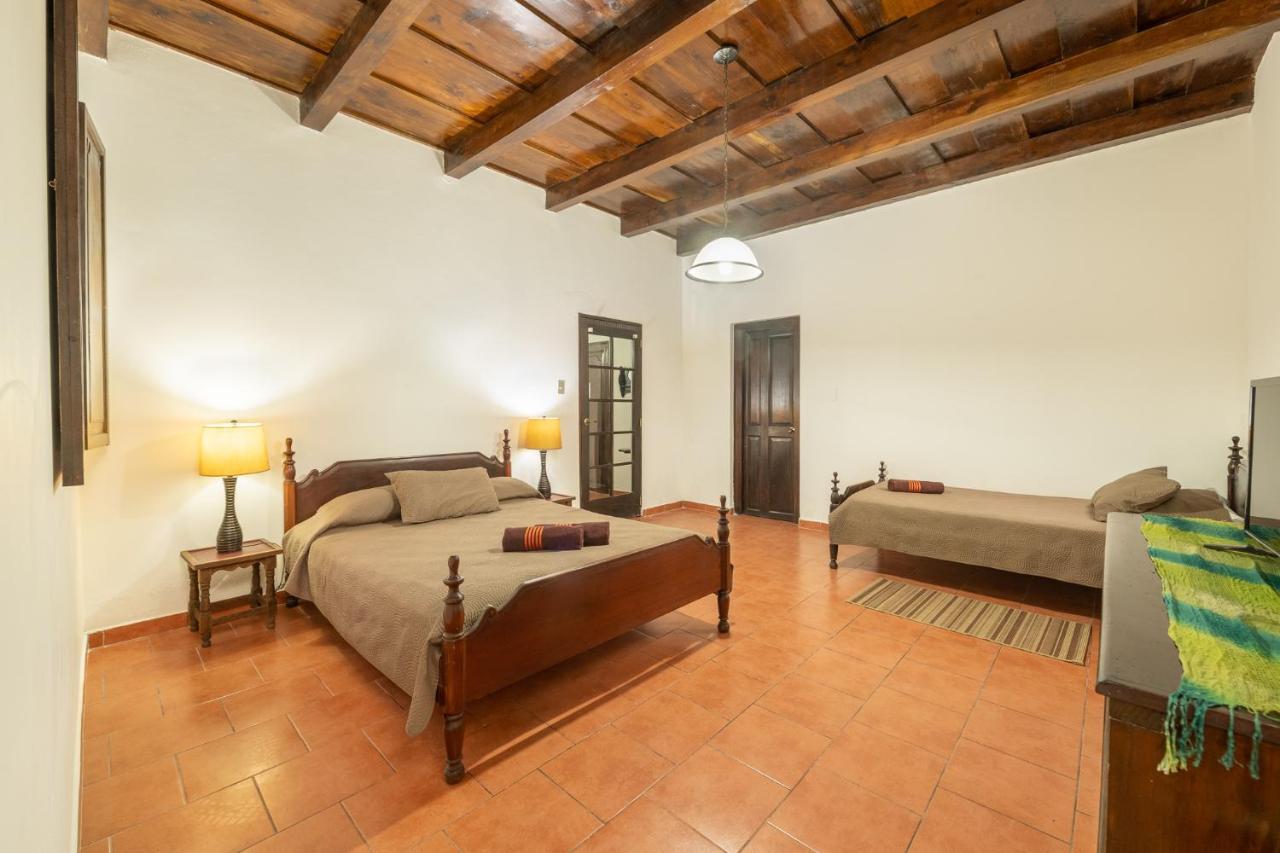 Ferienwohnung Casita Tumbergia Antigua Exterior foto